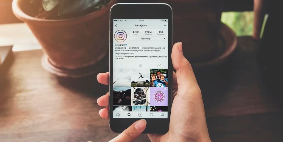 How to post text on Instagram